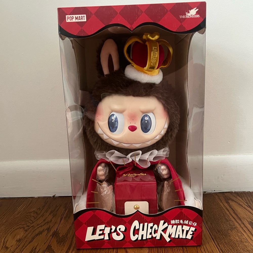 THE MONSTERS Let's Checkmate Series Vinyl Plush Doll